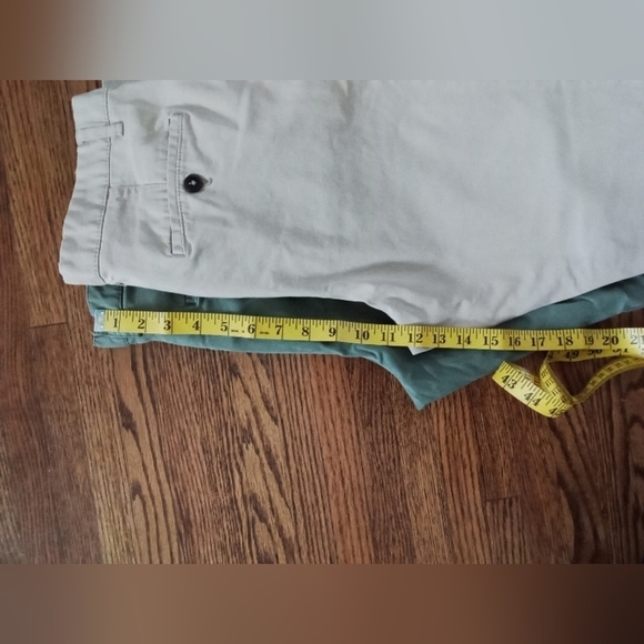 H&M  MENS PANTS 2 FOR $30 - Picture 5 of 7